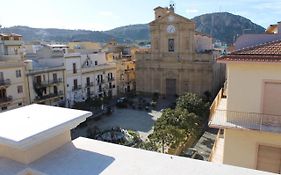 Solemar Sicilia - Piazza Duomo