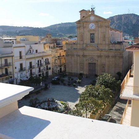 Solemar Sicilia - Piazza Duomo Appartamento Bagheria Esterno foto