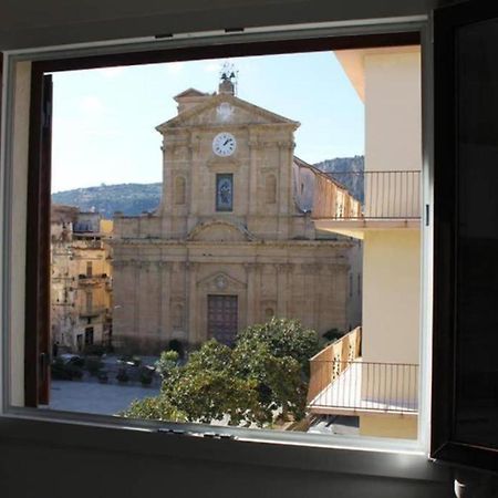 Solemar Sicilia - Piazza Duomo Appartamento Bagheria Esterno foto