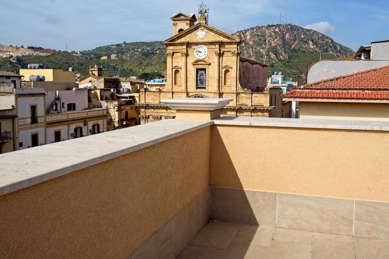 Solemar Sicilia - Piazza Duomo Appartamento Bagheria Esterno foto